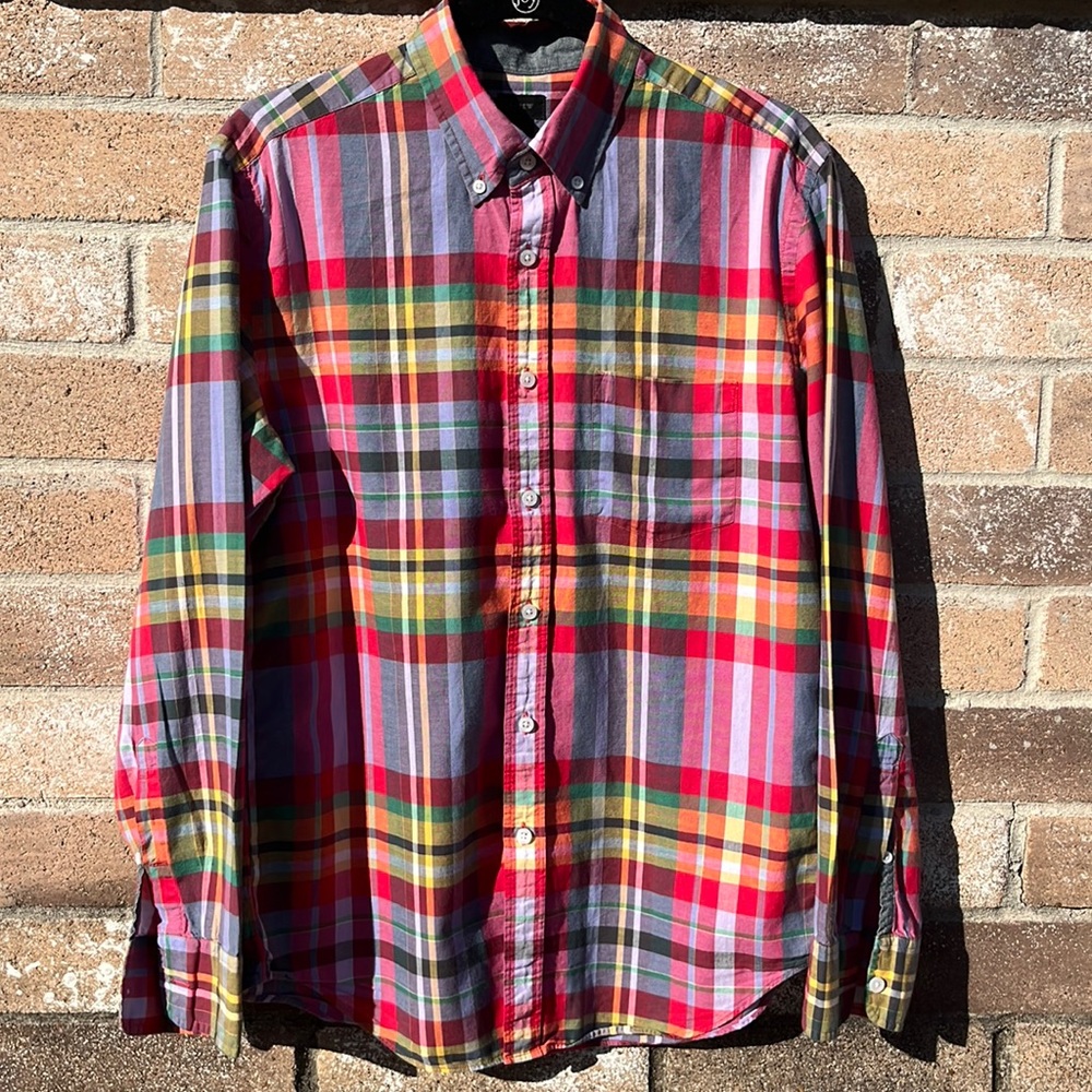 Plaid M J. Crew Lightweight Casual Button Down Great Condition Pre-owned